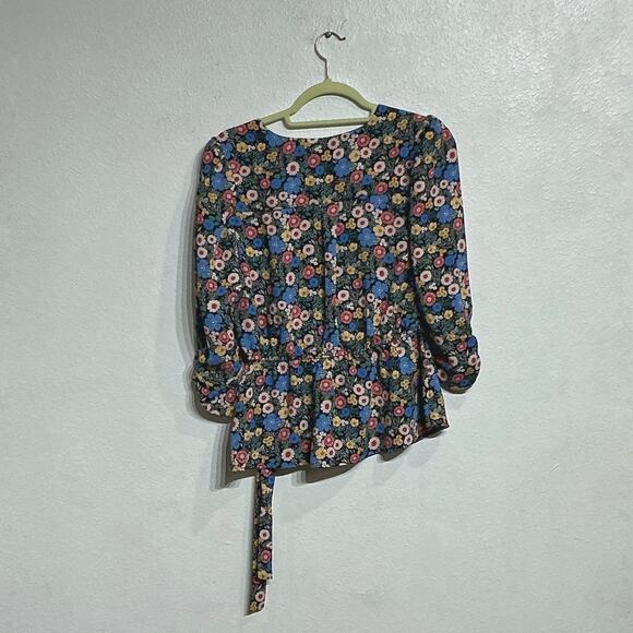 Lily White Black Floral Faux Wrap Blouse Sz S - Picture 7 of 9